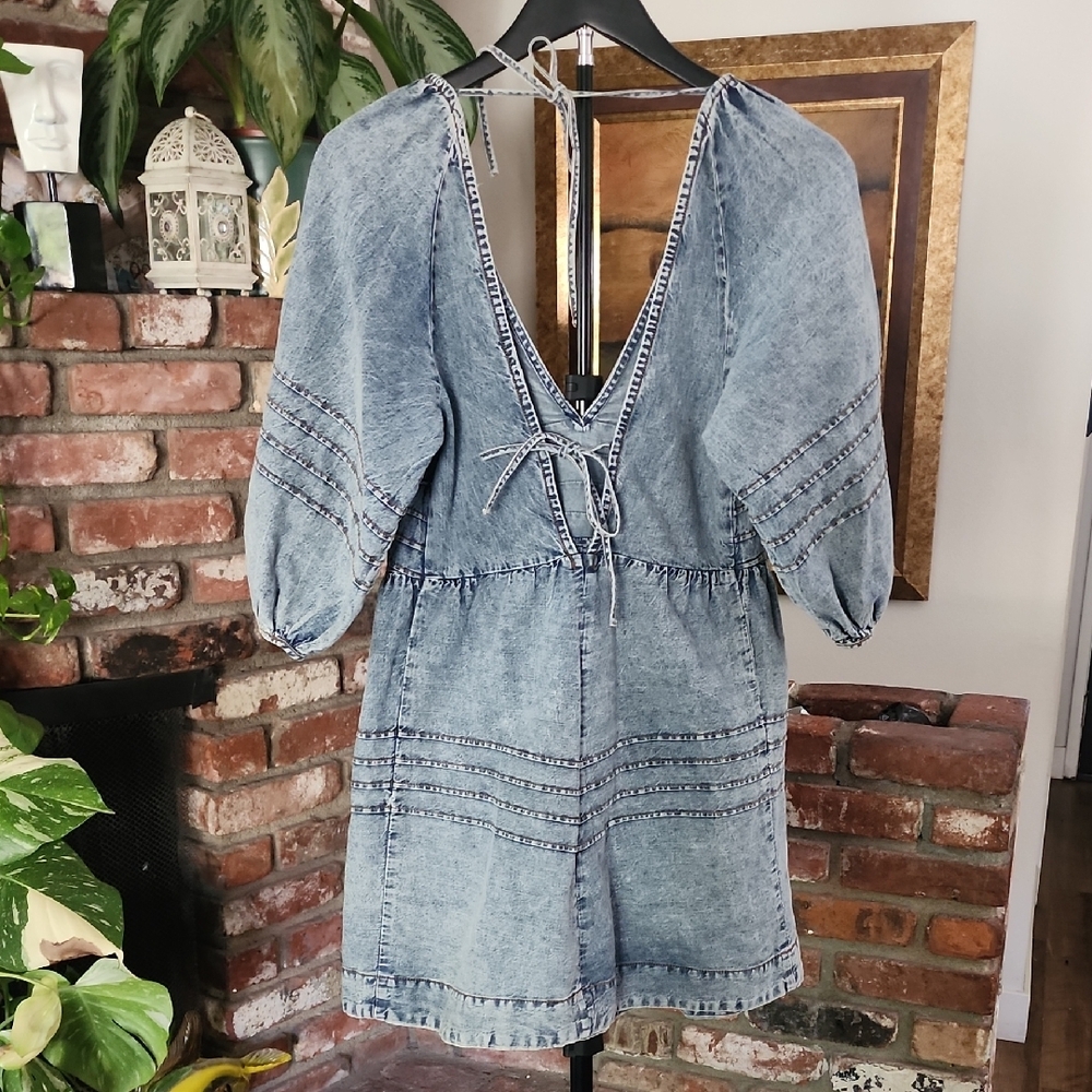 Free People Blue Denim Boho Babydoll Mini Dress Puff Sleeve Deep V Festival - Picture 6 of 14